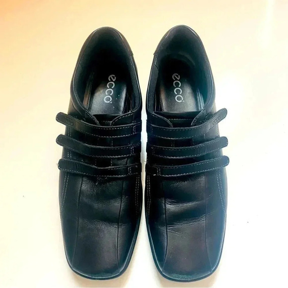 Ecco Shade 3 Strap Velcro Leather Shoes - Picture 5 of 8